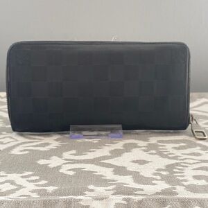 Louis Vuitton Black Damier Infini Zippy Wallet with Dust Bag